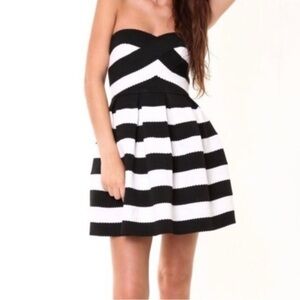 Black & white striped Sans Souci dress!